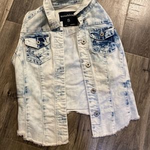 Maurice's jean vest